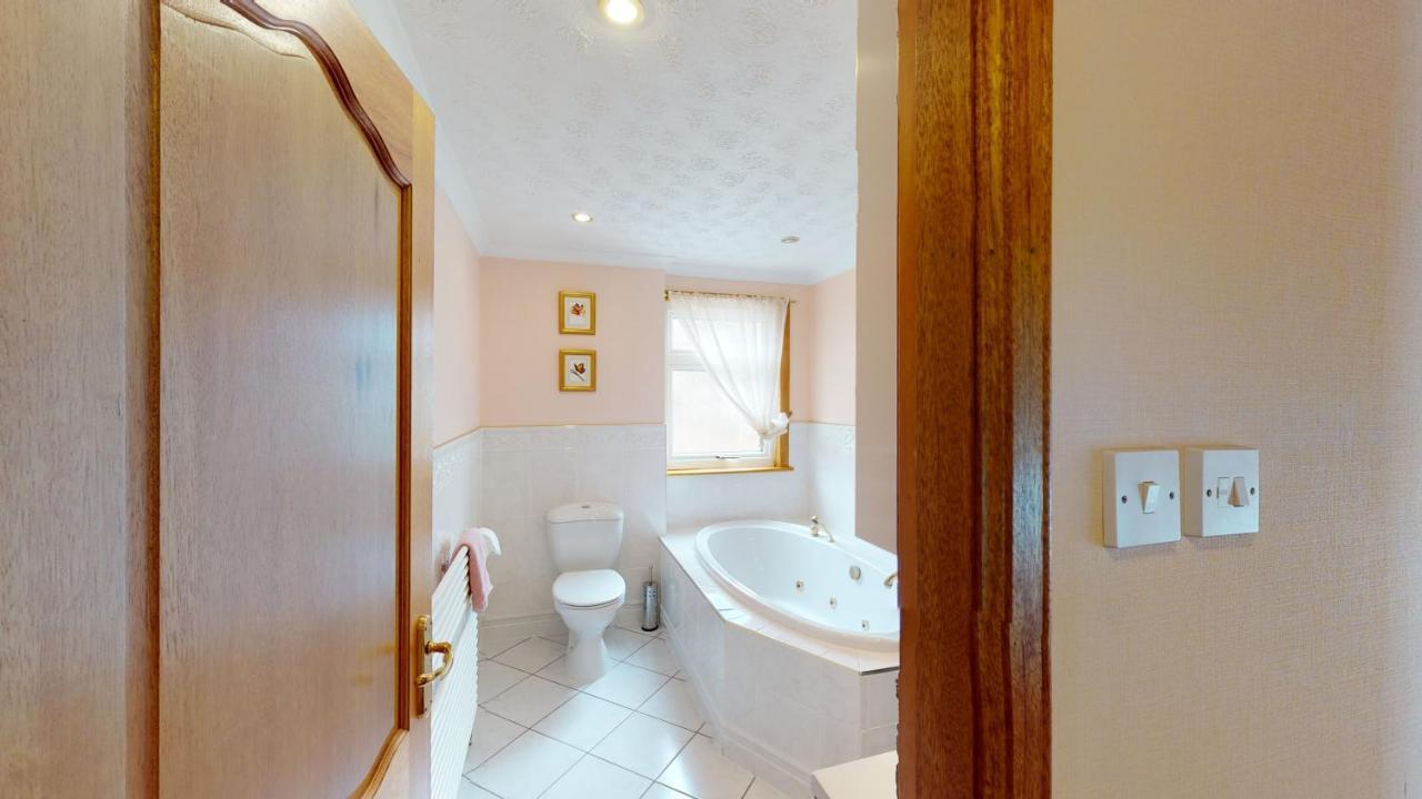 Puffins Nest Villa Gardenstown Esterno foto