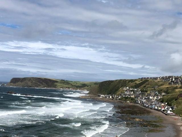 Puffins Nest Villa Gardenstown Esterno foto
